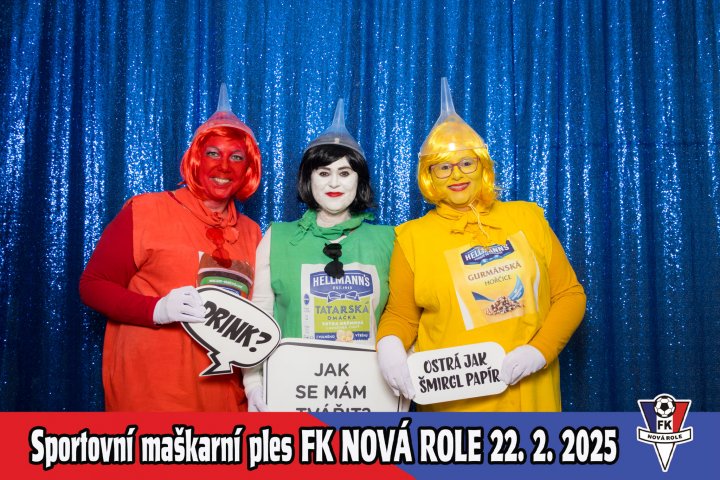 Sportovní maškarní ples Nová Role