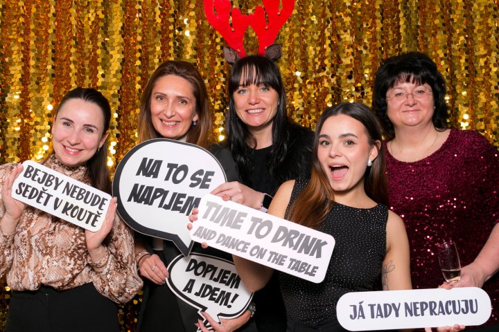 ČSOB Vánoční Večírek