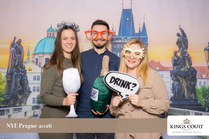 KINGS COURT - VÁNOČNÍ VEČÍREK 2025