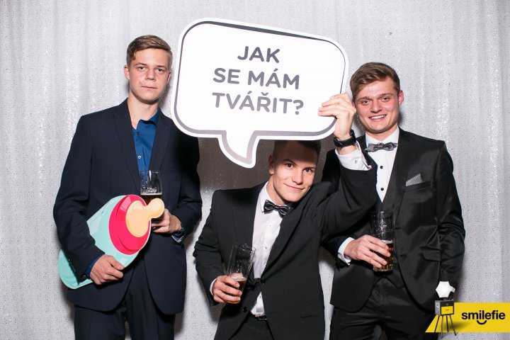  Maturitní ples SZŠ a VOŠZ Plzeň 100