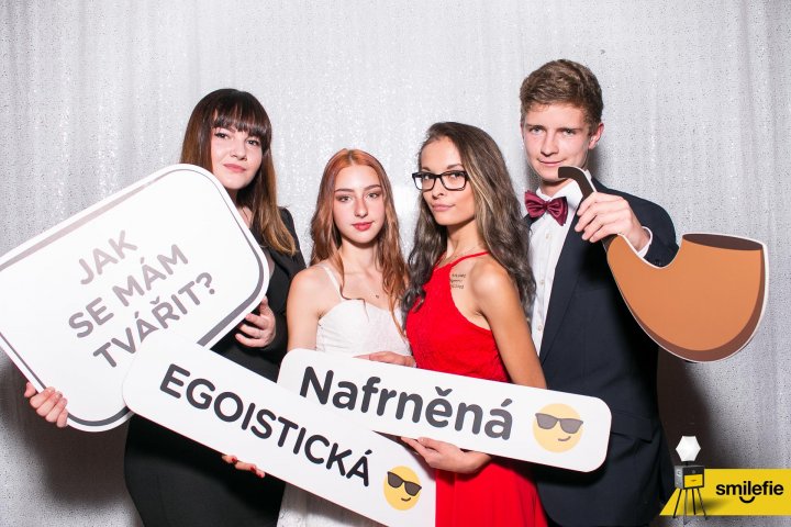  Maturitní ples SZŠ a VOŠZ Plzeň 37