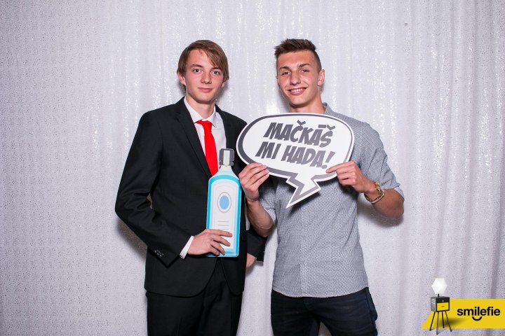  Maturitní ples Sportovní gymnázium Plzeň 13