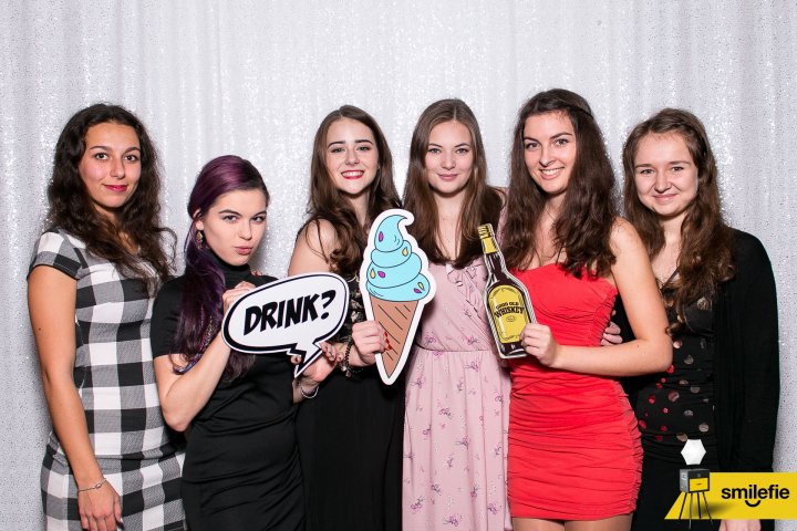  Maturitní ples Střední zdravotnická škola a Vyšší odborná škola zdravotnická Plzeň 101