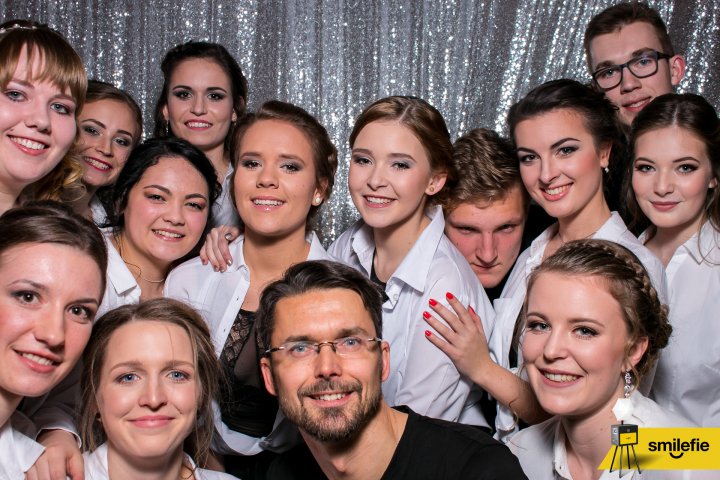  Maturitní ples Obchodní akademie Plzeň 5