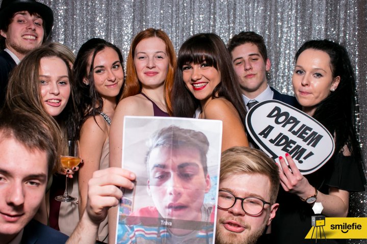  Maturitní ples Obchodní akademie Plzeň 42