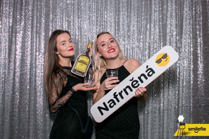  Maturitní ples Obchodní akademie Plzeň 171