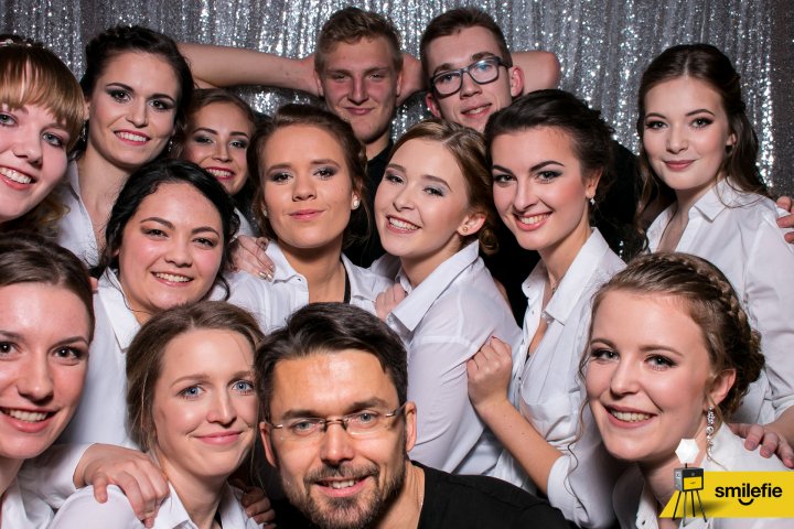  Maturitní ples Obchodní akademie Plzeň 4