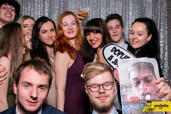  Maturitní ples Obchodní akademie Plzeň 43
