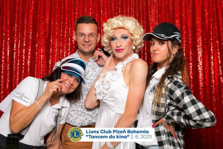 Lions Club Plzeň Bohemia "Tancem do kina"